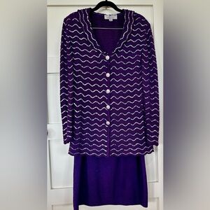 💜Gorgeous💜 Purple St. John Jacket and Skirt. Lots of sparkle!